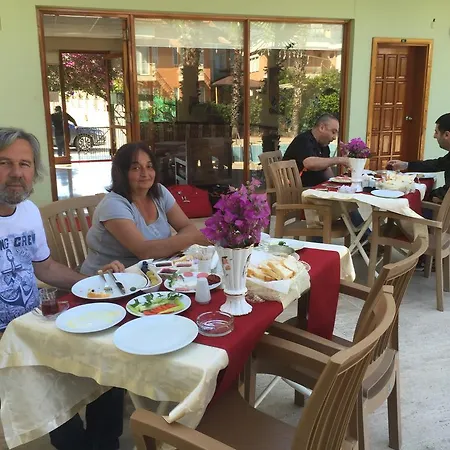 Tekirova Pansiyon Hostal *